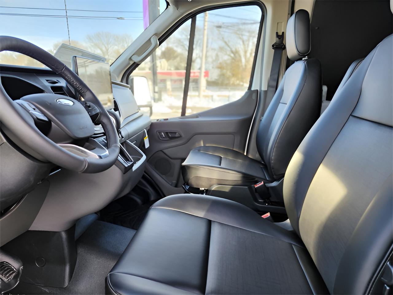 2026 Ford Transit-250 Base