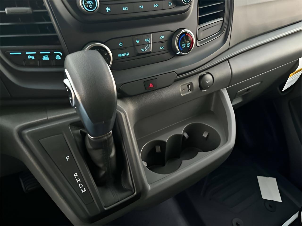 2024 Ford Transit-250 Base Low Roof Cargo