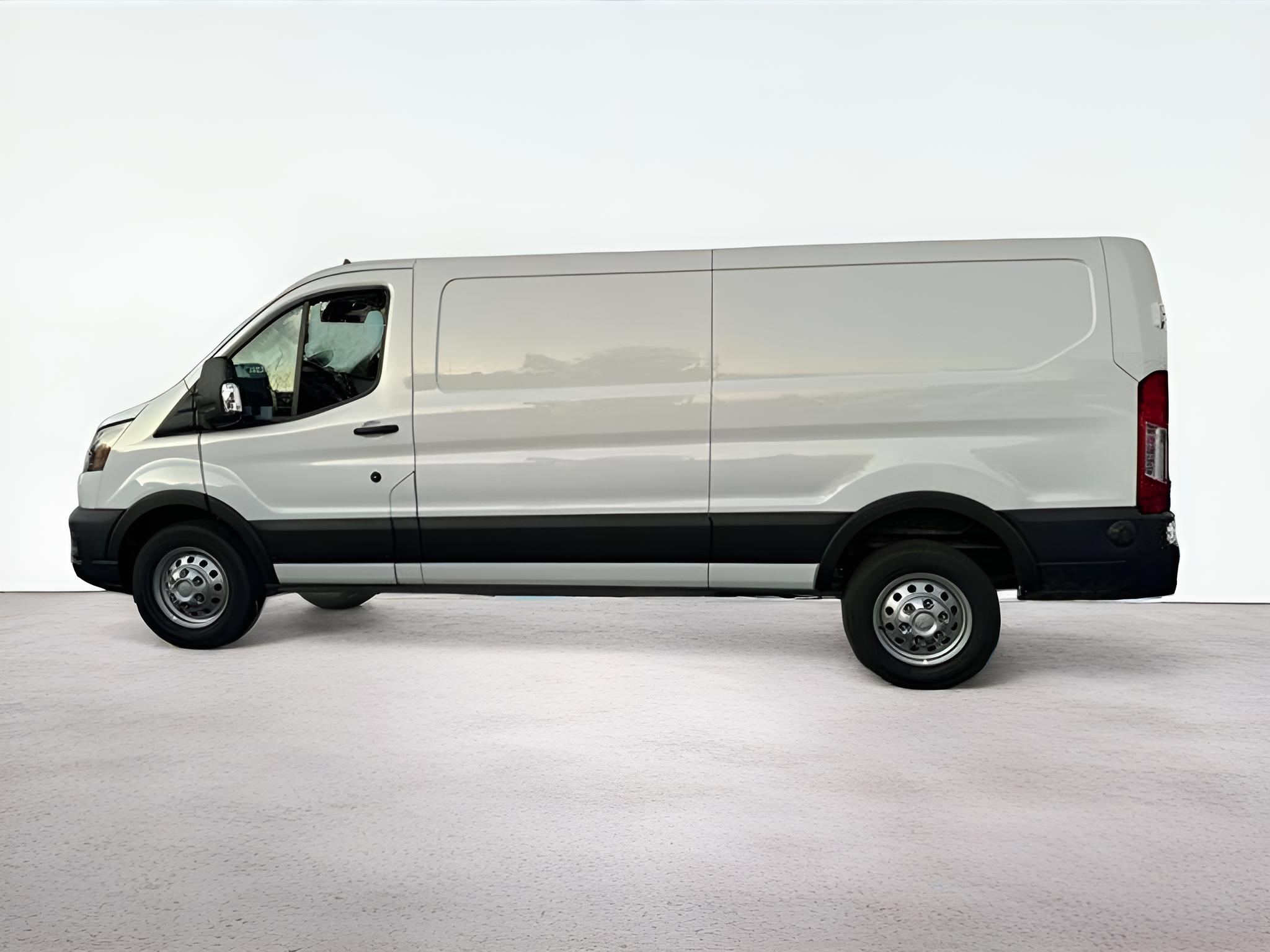 2024 Ford Transit-250 Base Low Roof Cargo