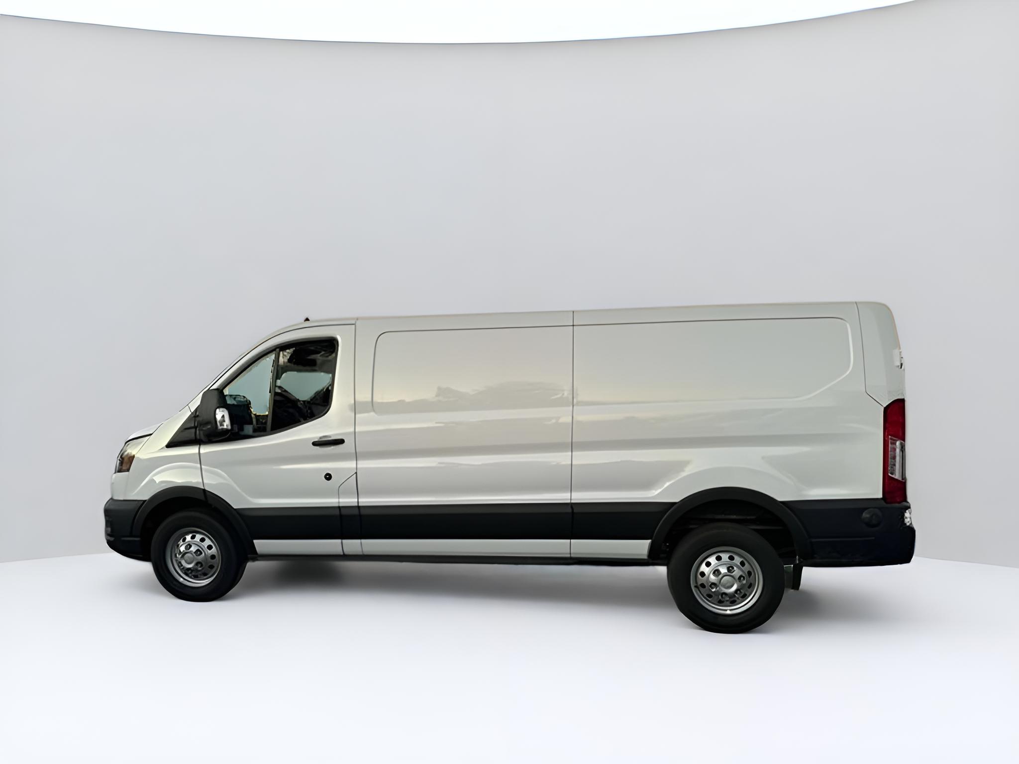 2024 Ford Transit-250 Base Low Roof Cargo