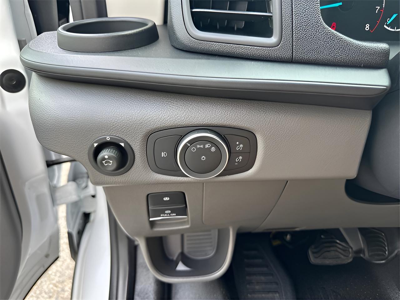 2024 Ford Transit-250 Base Low Roof Cargo