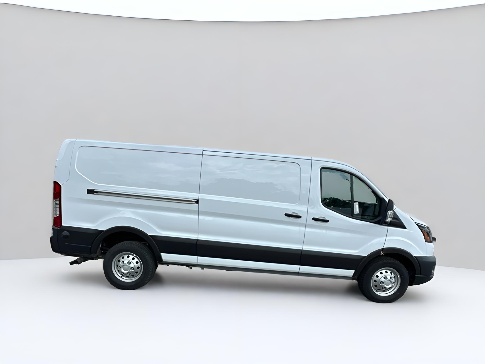 2024 Ford Transit-250 Base Low Roof Cargo