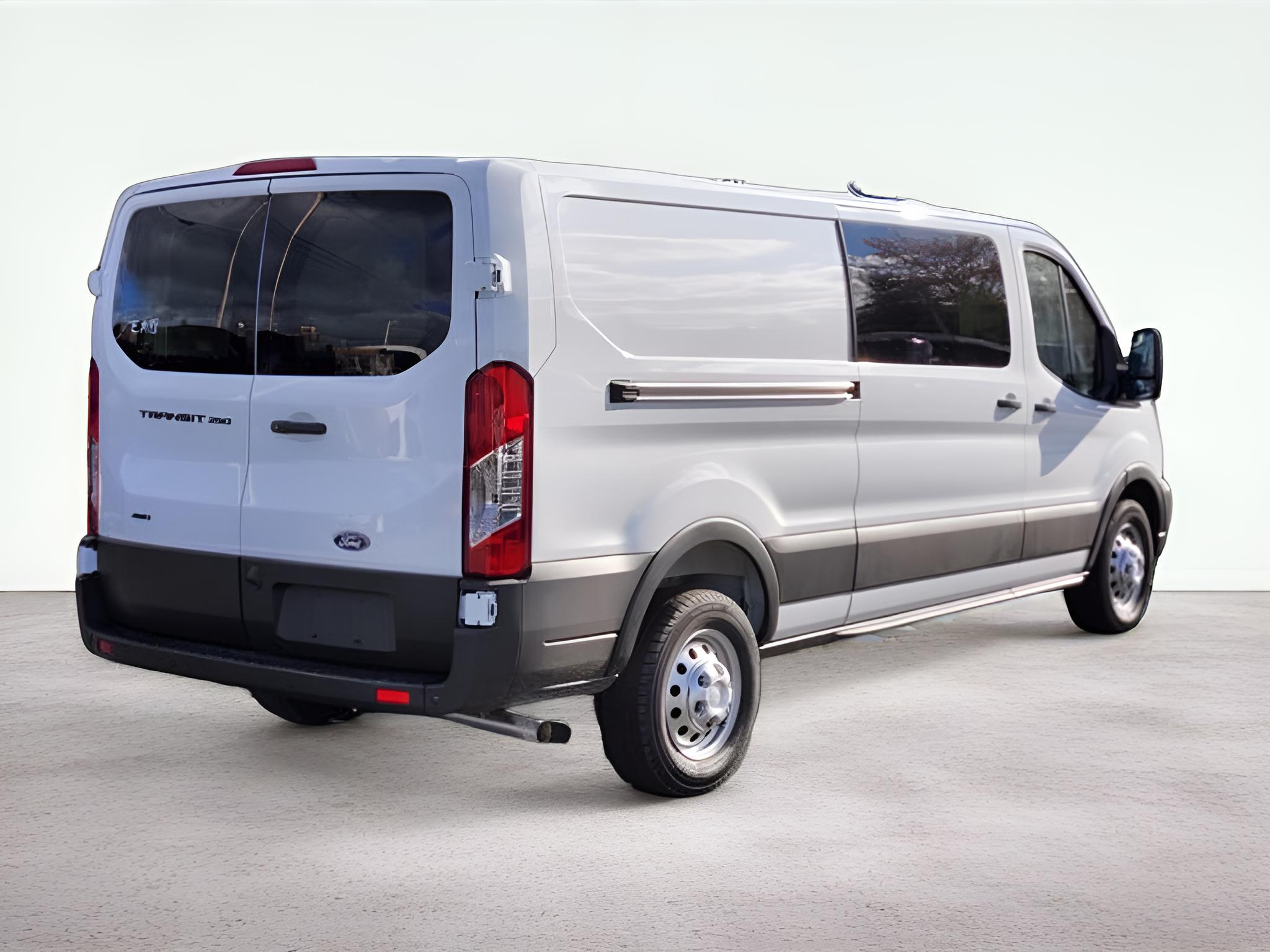 2026 Ford Transit-250 Base