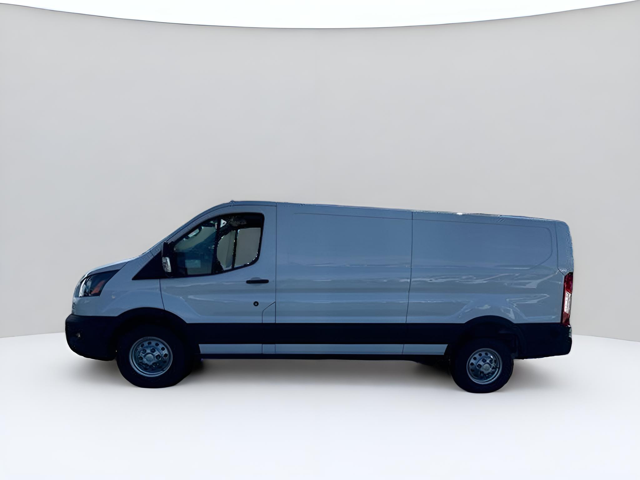 2024 Ford Transit-250 Base Low Roof Cargo