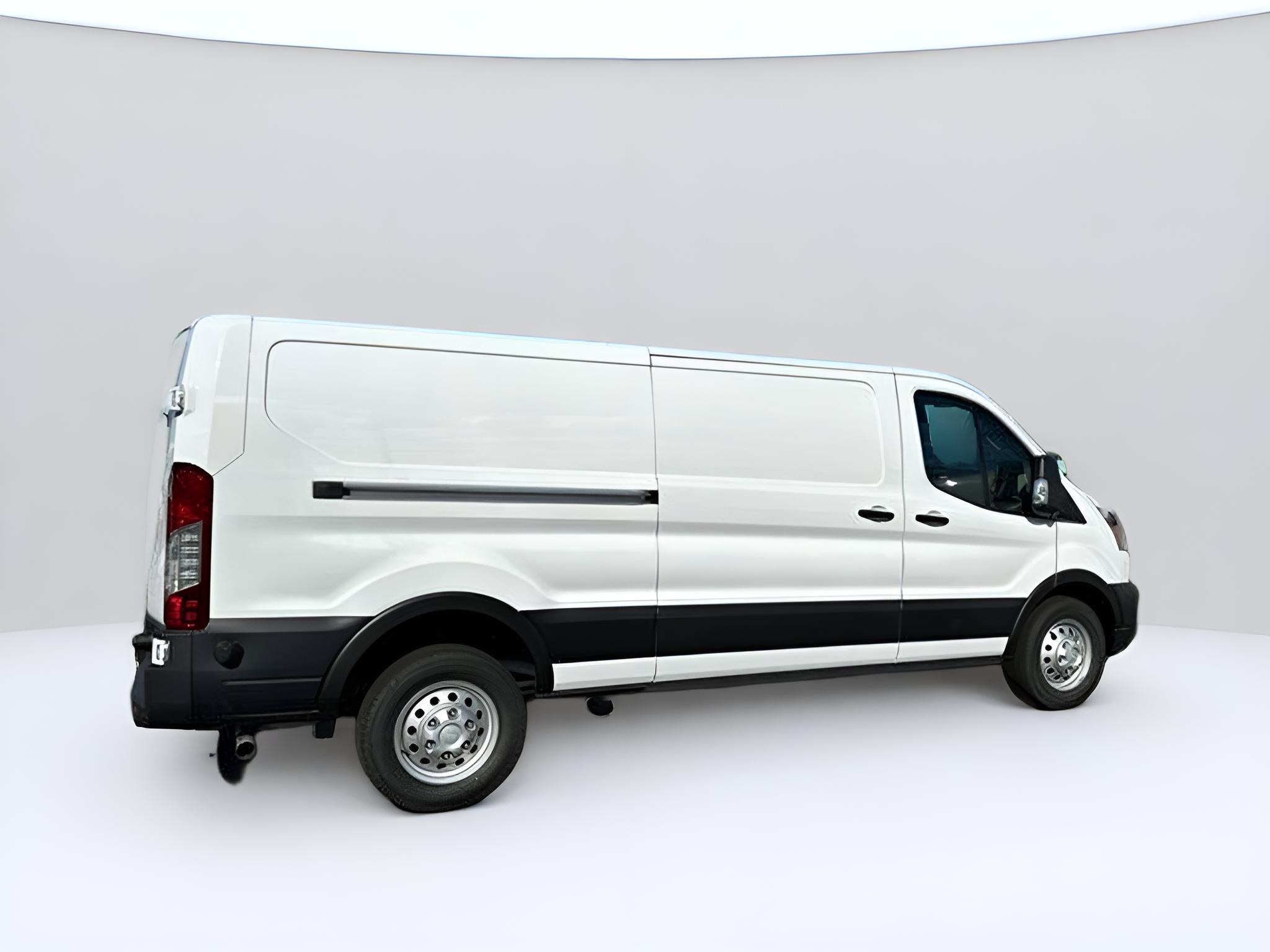 2024 Ford Transit-250 Base Low Roof Cargo