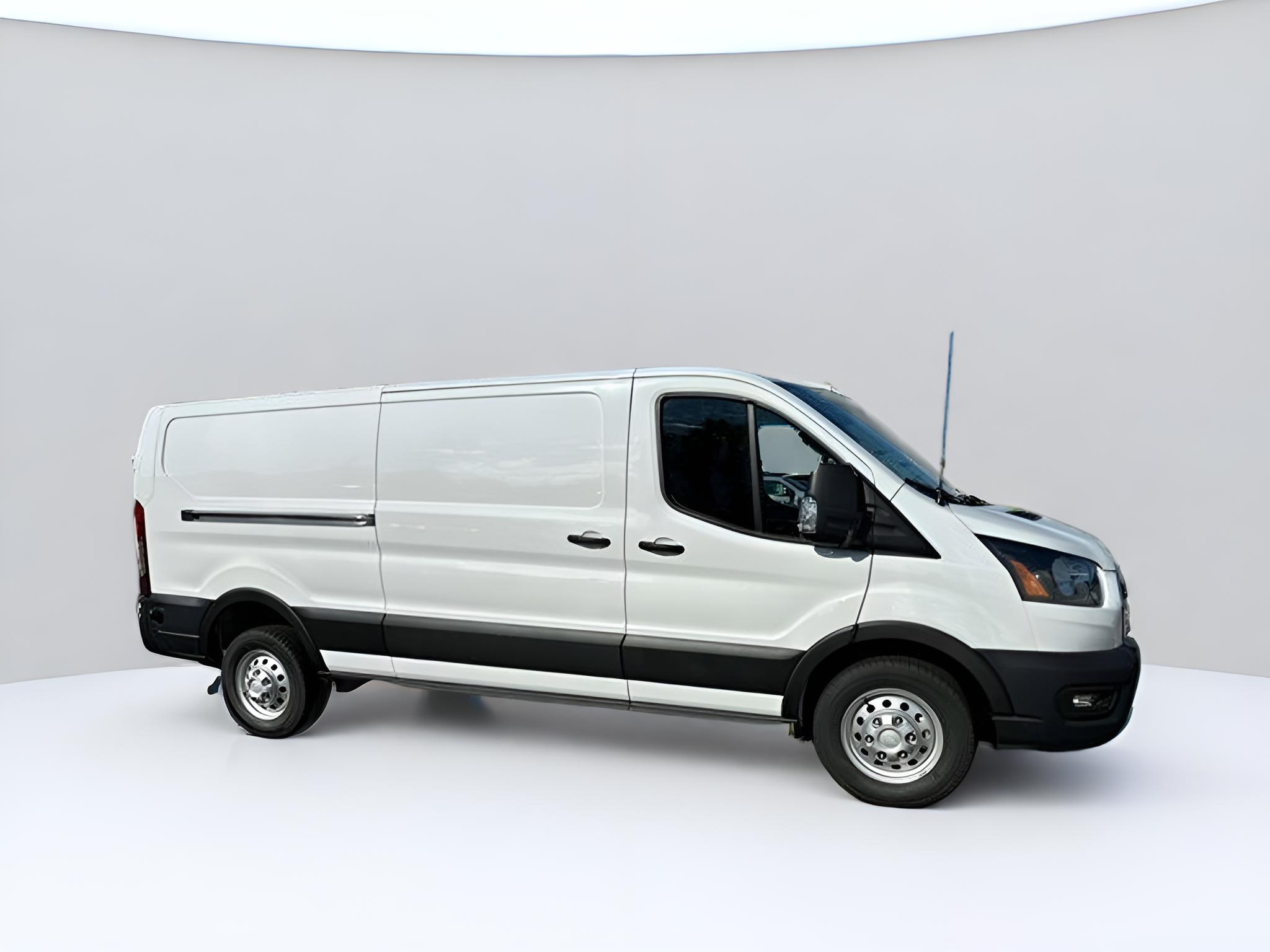 2024 Ford Transit-250 Base Low Roof Cargo
