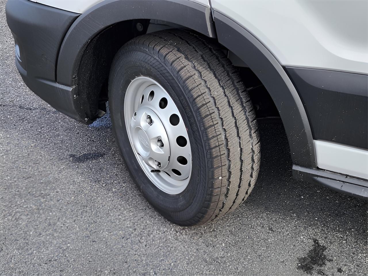 2026 Ford Transit-250 Base