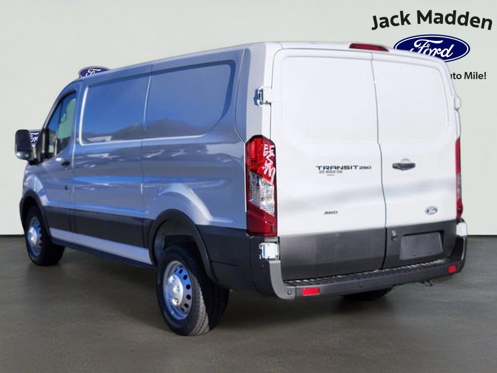 2026 Ford Transit-250 Base