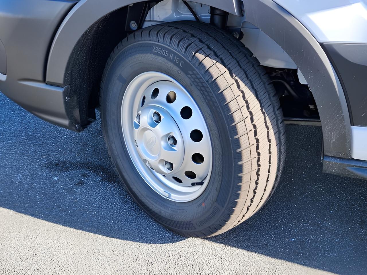 2026 Ford Transit-250 Base