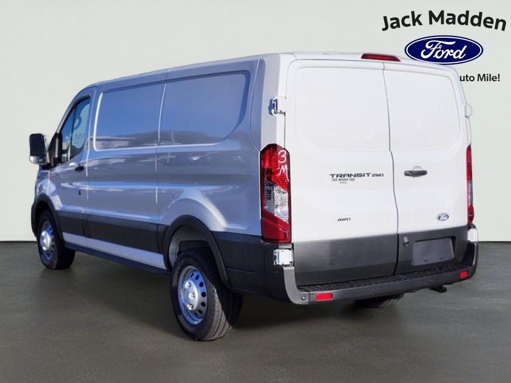 2026 Ford Transit-250 Base