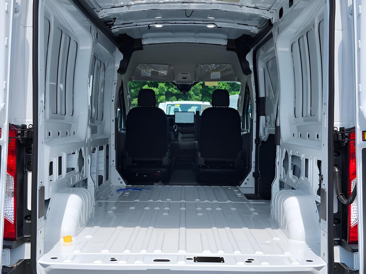 2026 Ford Transit-350 Base