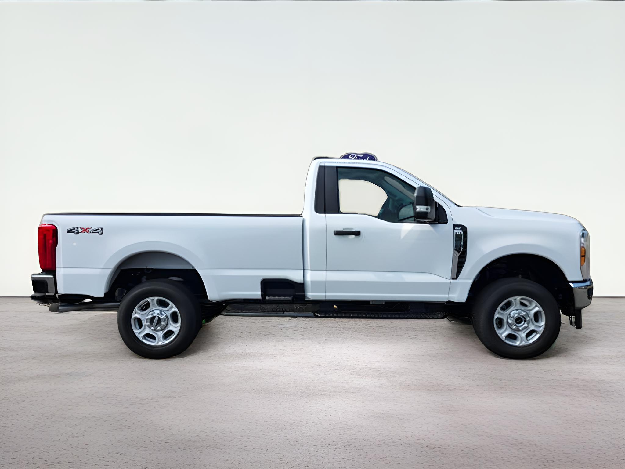 2026 Ford F-350SD XLT