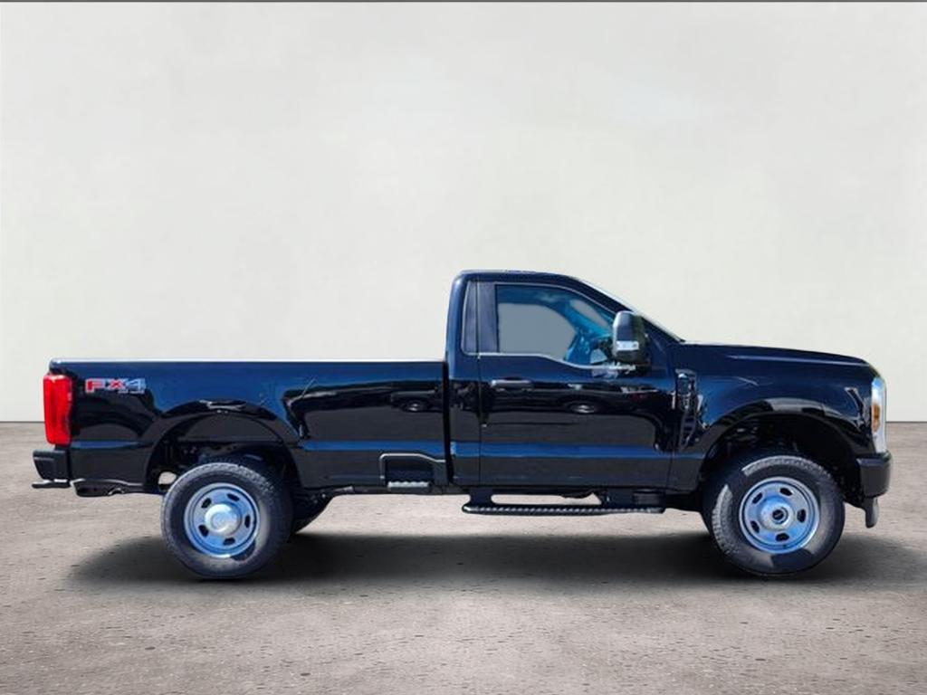 2027 Ford F-350SD XL