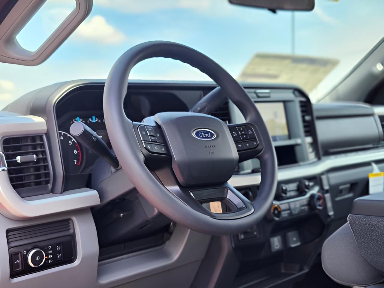 2026 Ford F-350SD XLT