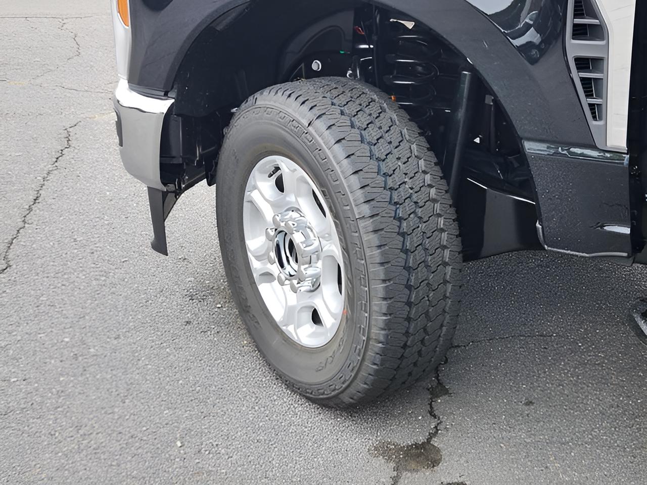 2026 Ford F-350SD XLT