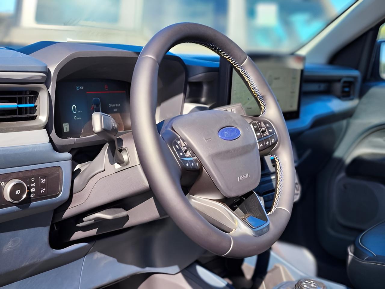 2025 Ford Maverick Lobo High