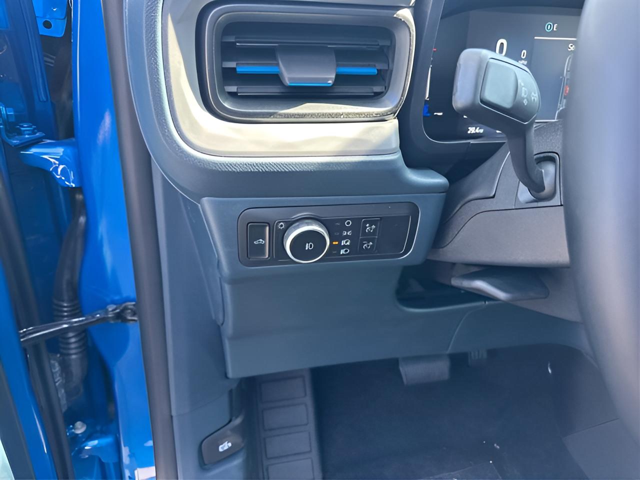 2025 Ford Maverick Lobo High