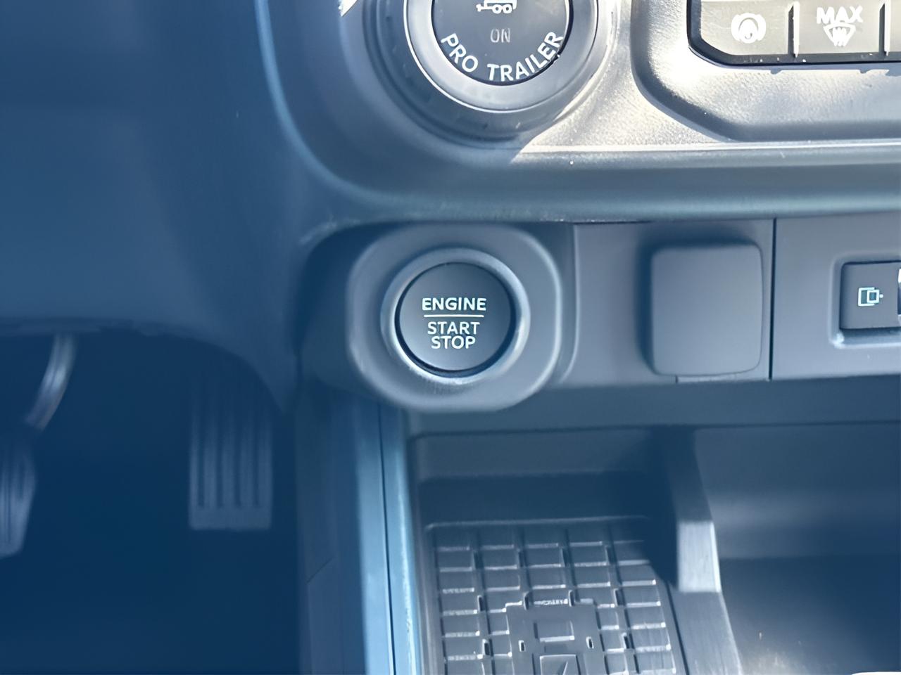 2025 Ford Maverick Lobo High