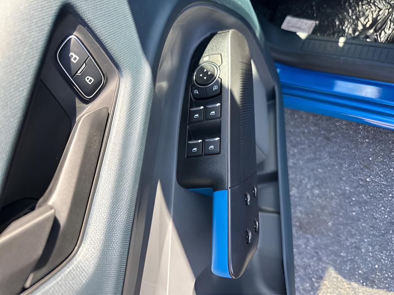 2025 Ford Maverick Lobo High