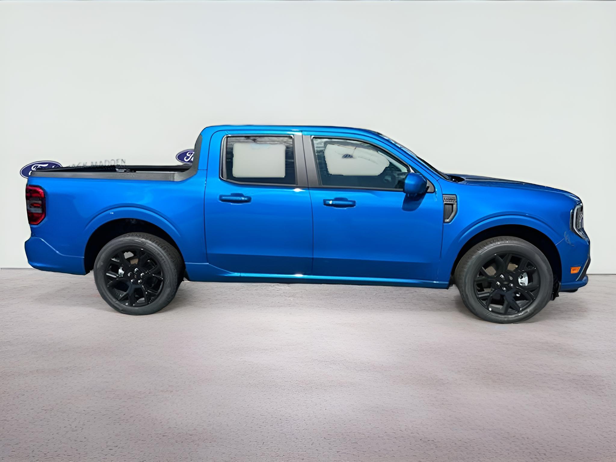2025 Ford Maverick Lobo High