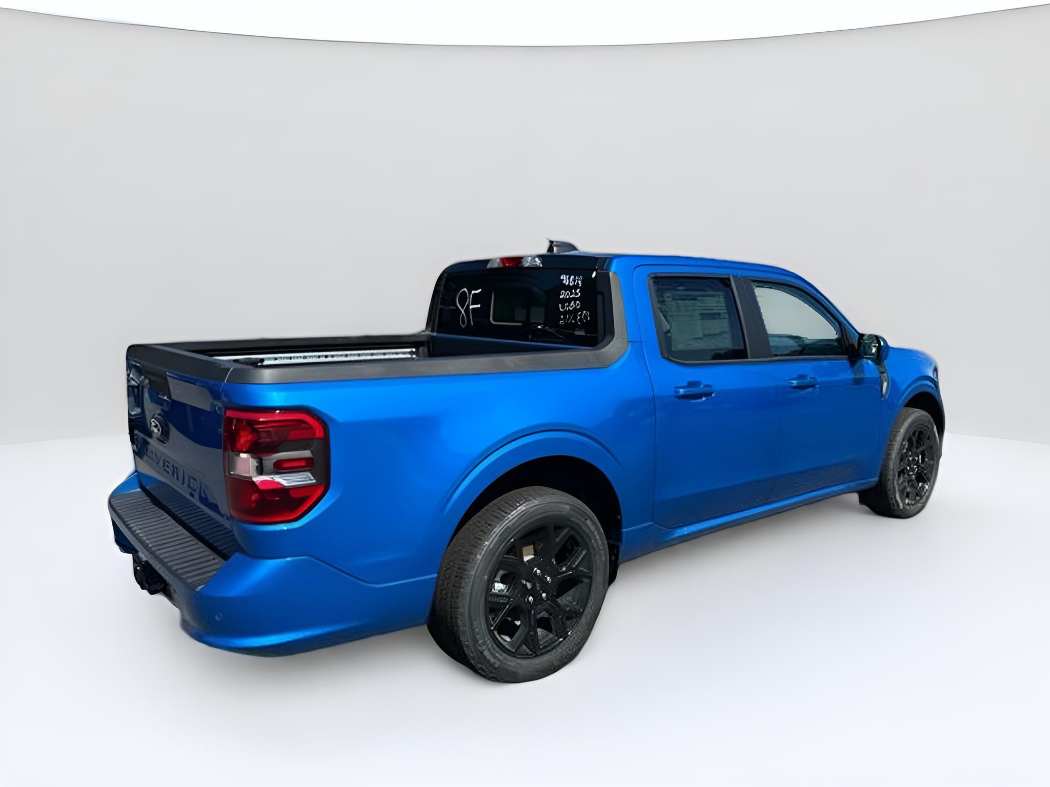 2025 Ford Maverick Lobo High