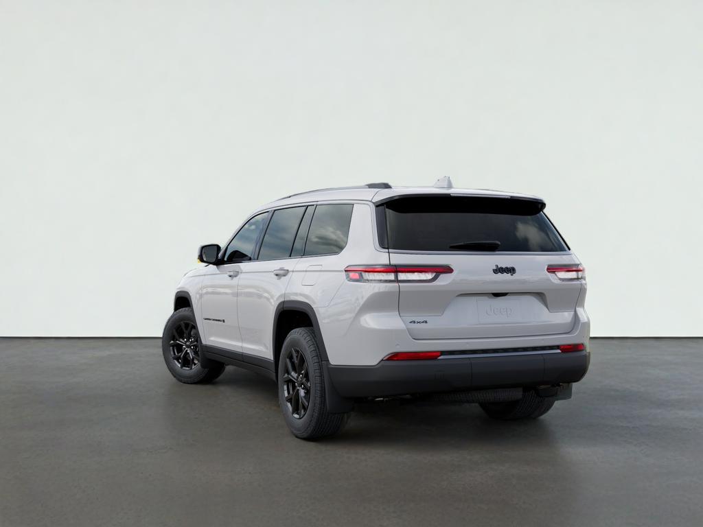 2026 Jeep Grand Cherokee GRAND CHEROKEE L LAREDO ALTITUDE 4X4