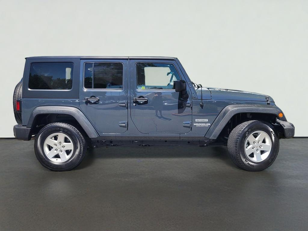 2017 Jeep WRANGLER UNLIMITED SPORT