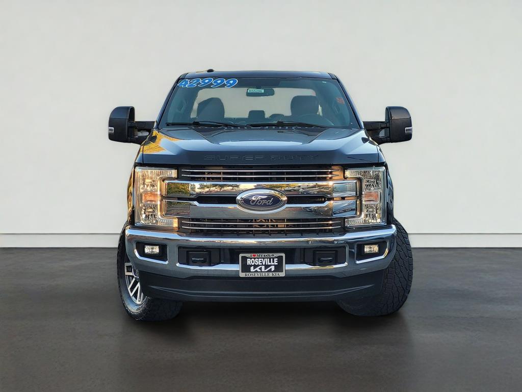 2017 Ford SUPER DUTY F-250 SRW LARIAT