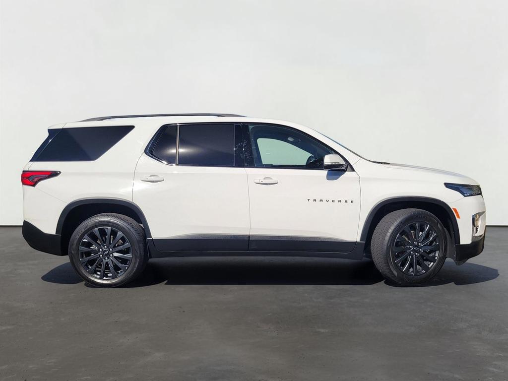 2022 Chevrolet TRAVERSE RS