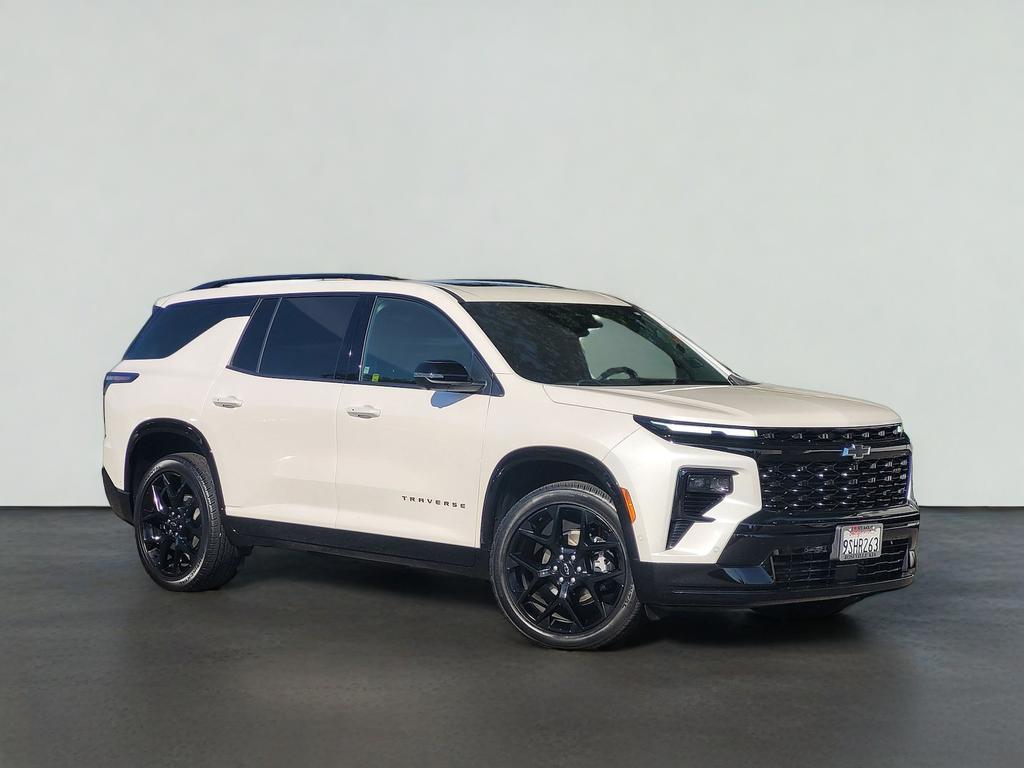 2025 Chevrolet TRAVERSE AWD RS
