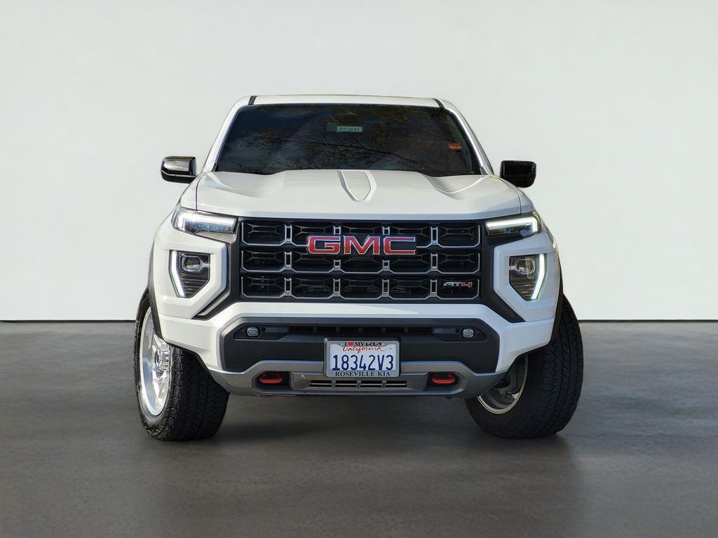 2024 GMC CANYON 4WD AT4