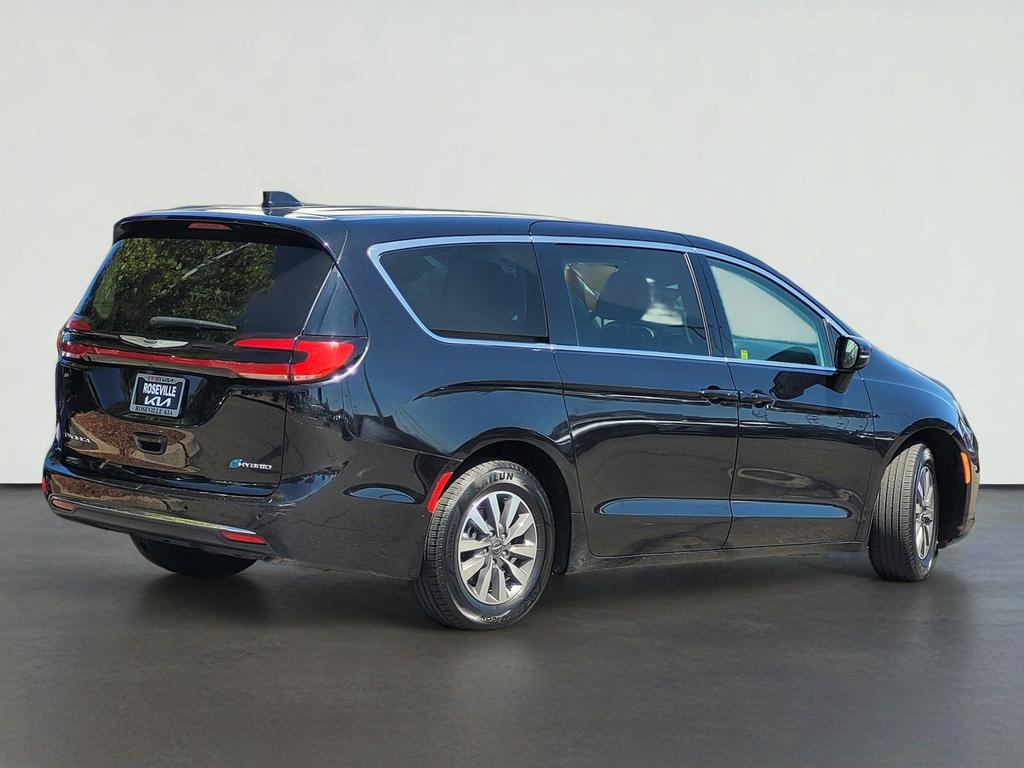 2024 Chrysler PACIFICA HYBRID SELECT