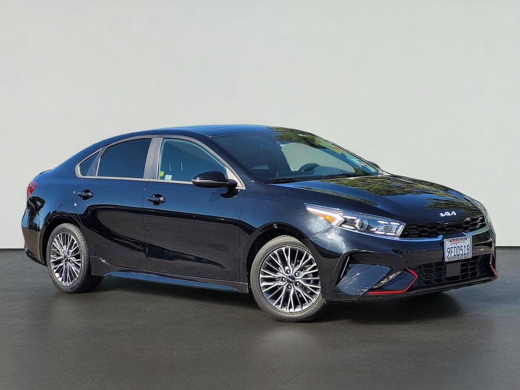 2023 Kia FORTE GT-LINE