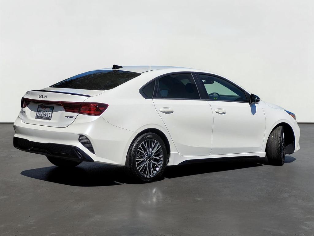 2024 Kia FORTE GT-LINE