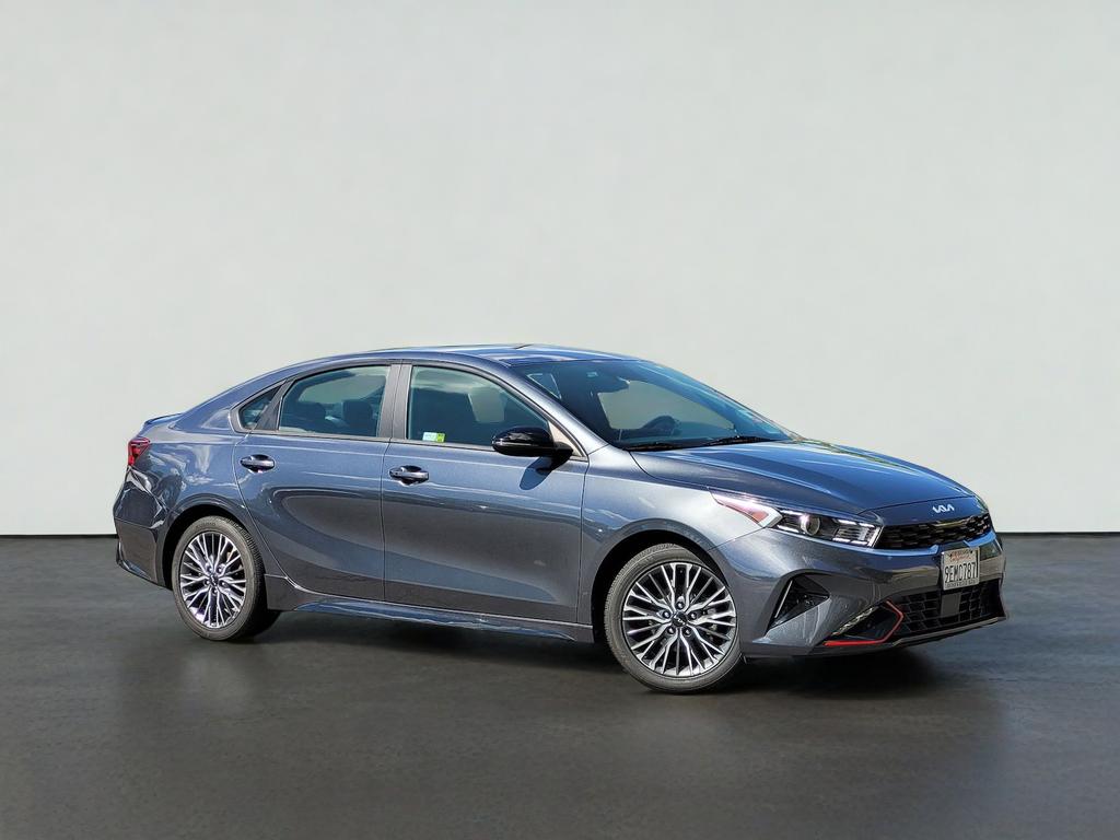 2023 Kia Forte GT-Line AT's photo