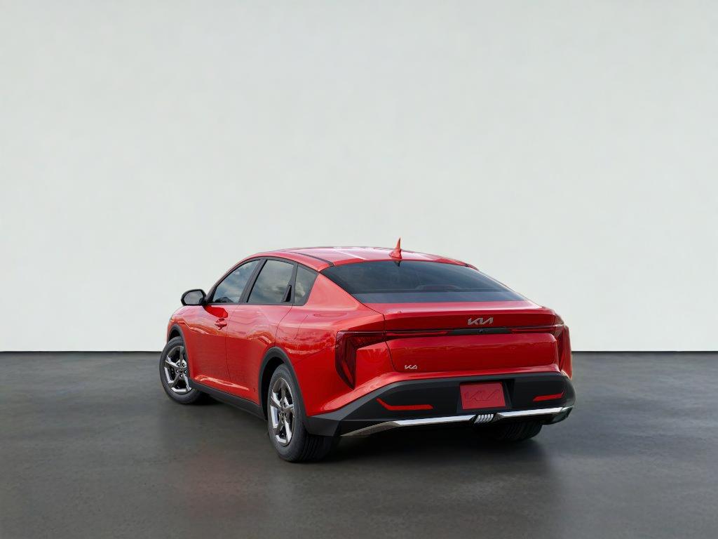 2026 Kia K4 LXS