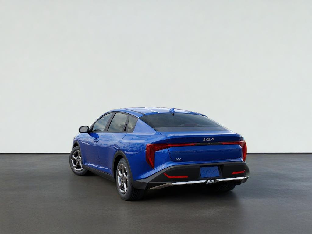 2026 Kia K4 LXS