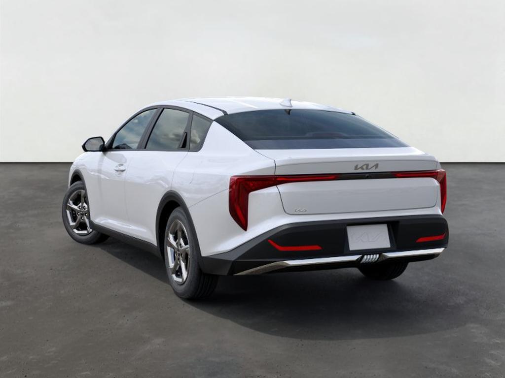 2027 Kia K4 LXS