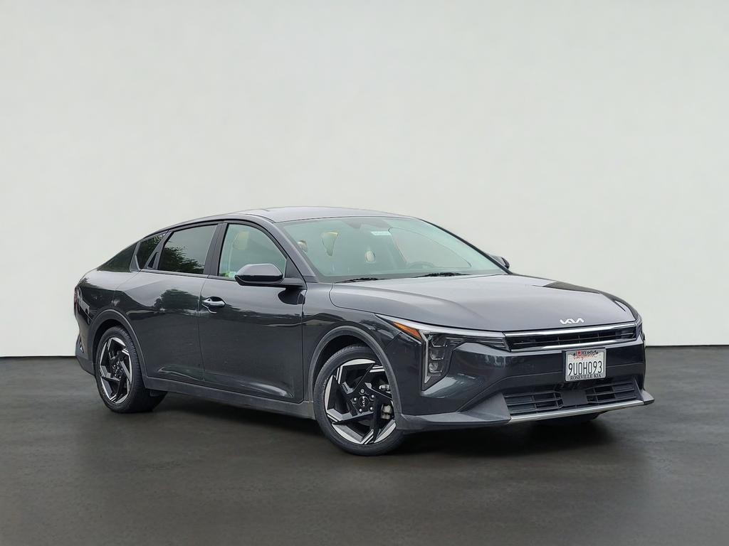 2025 Kia K4 EX AT's photo