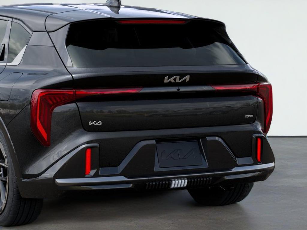 2026 Kia K4 HATCHBACK GT-LINE