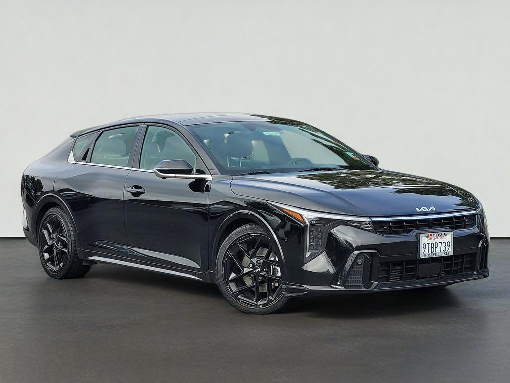 2025 Kia K4 GT-LINE TURBO