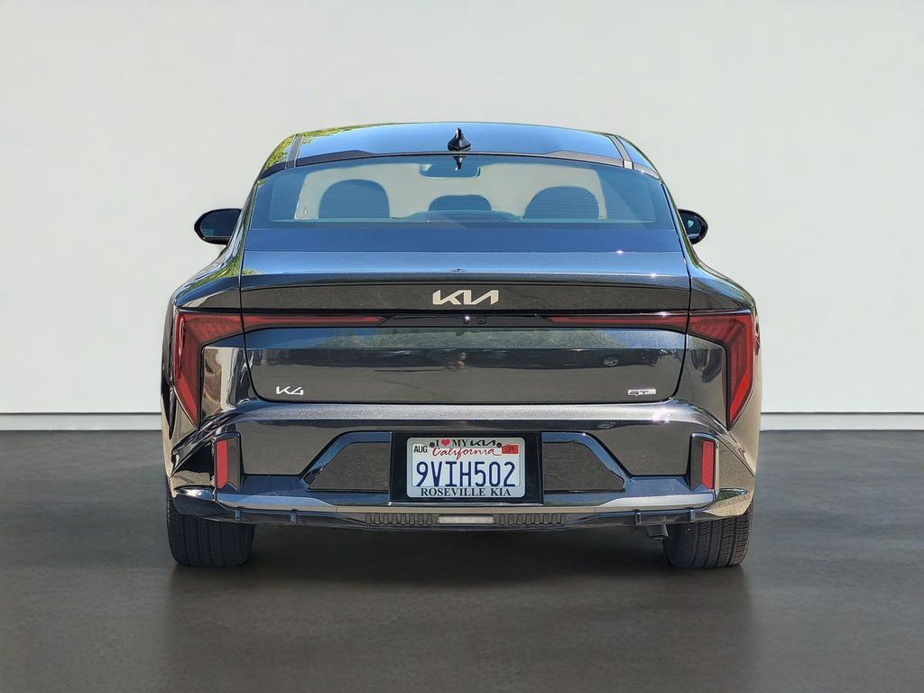 2025 Kia K4 GT-LINE