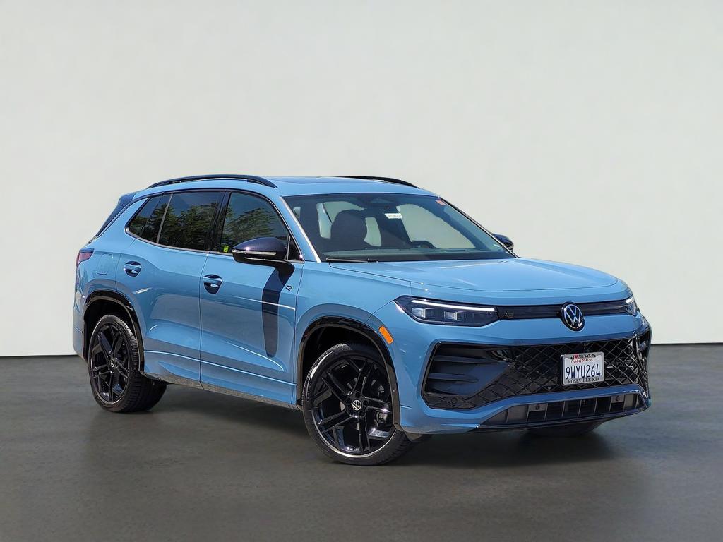 2026 Volkswagen TIGUAN SE R-LINE BLACK
