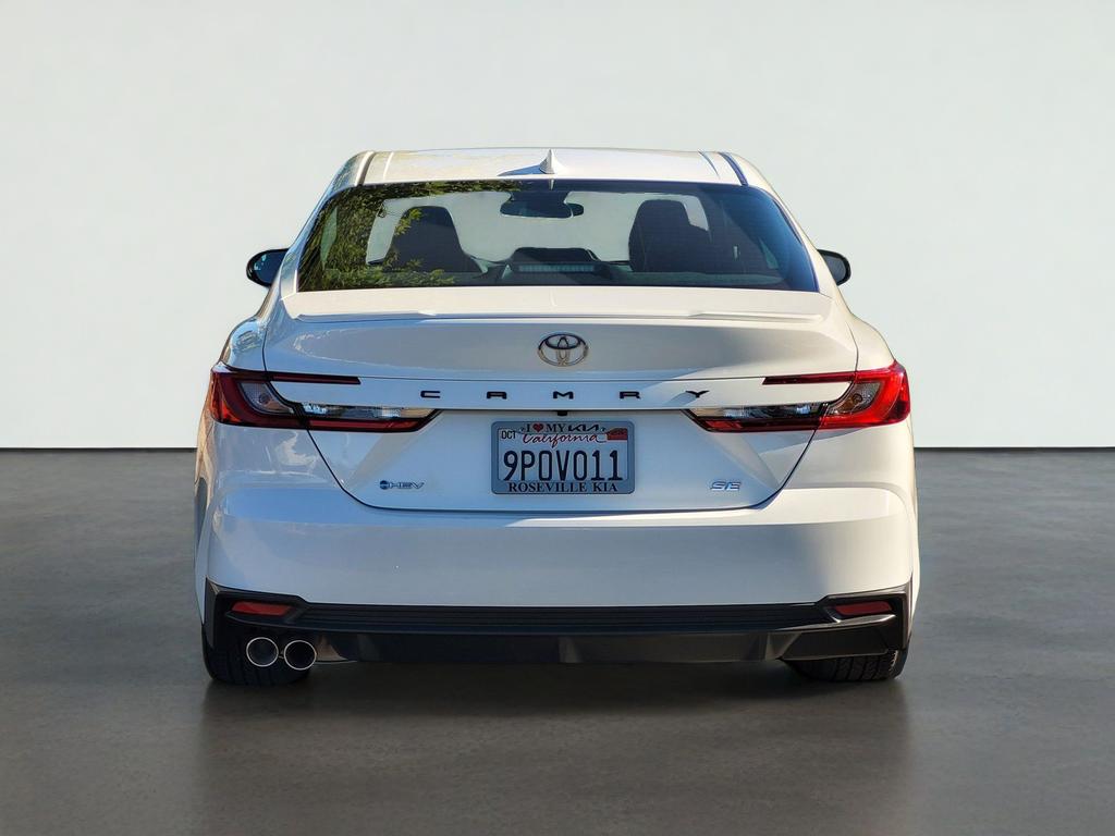 2025 Toyota CAMRY SE
