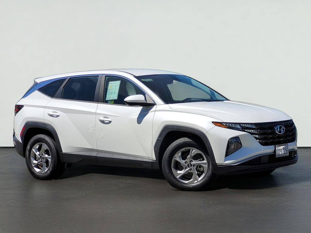 2022 Hyundai TUCSON SE