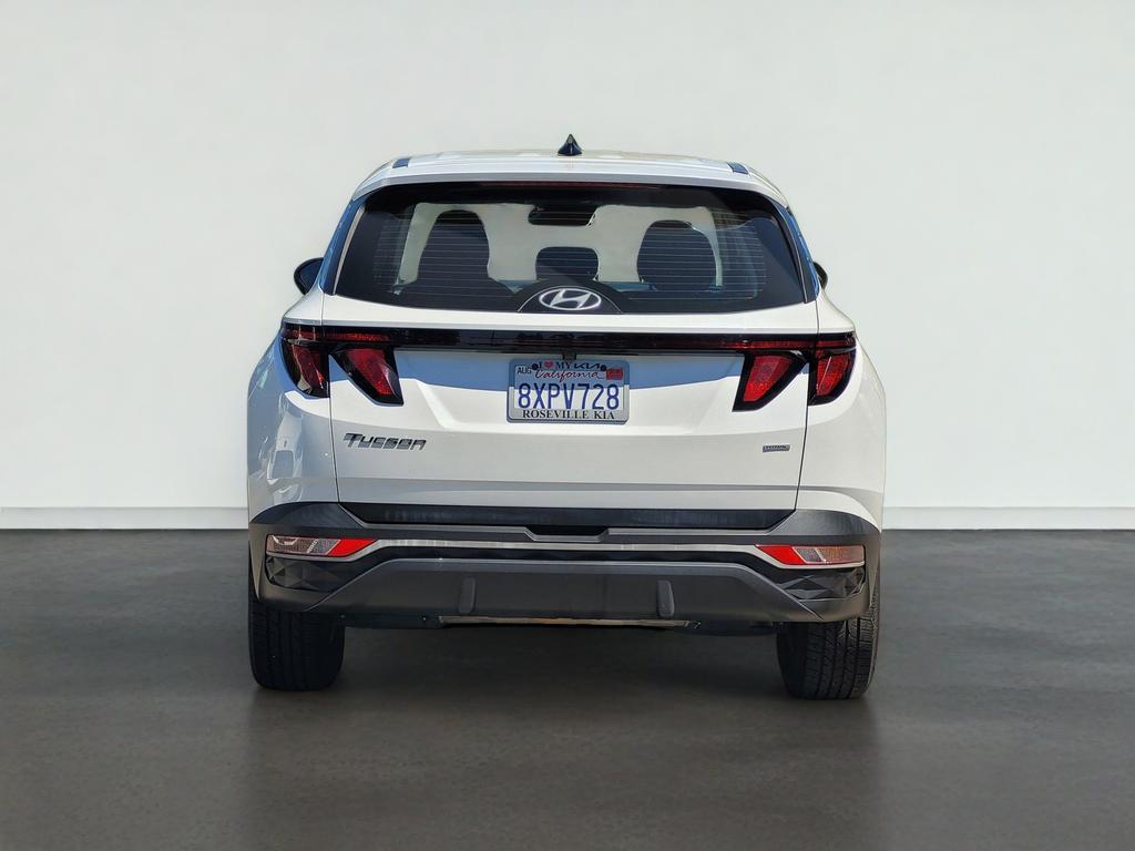 2022 Hyundai TUCSON SE