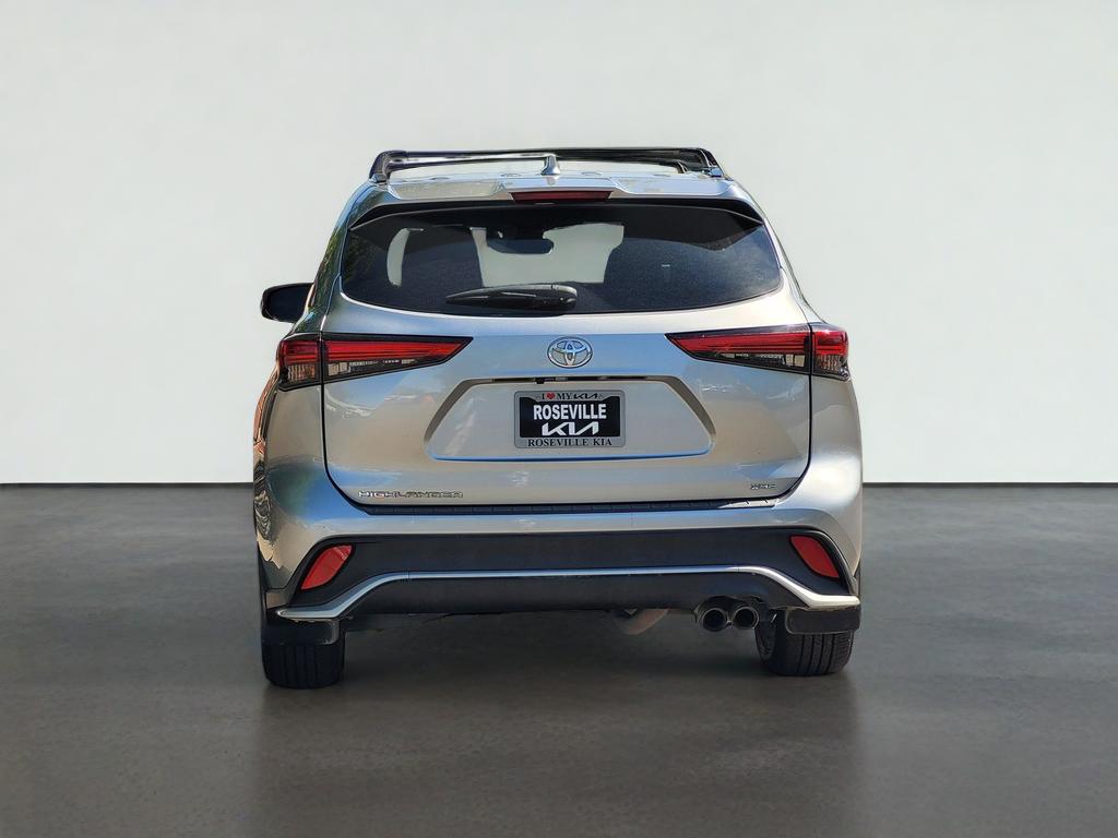 2023 Toyota HIGHLANDER L