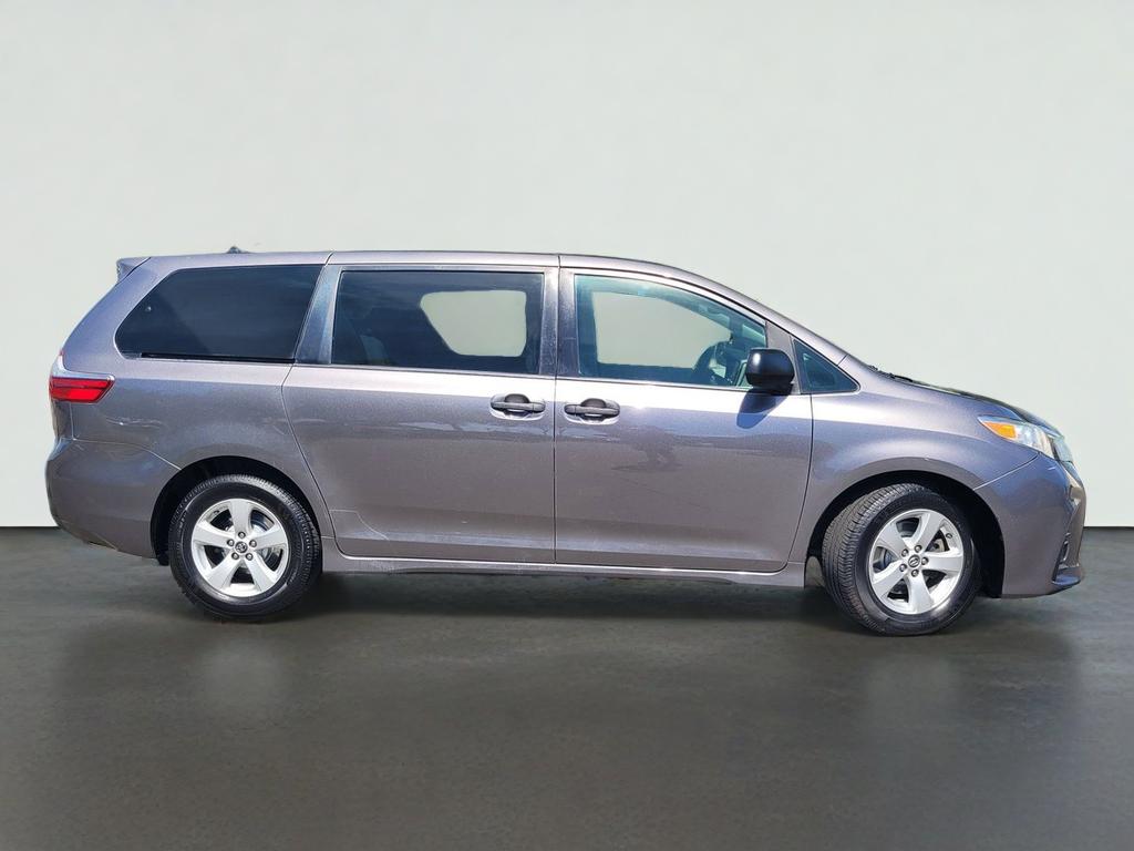 2020 Toyota SIENNA L
