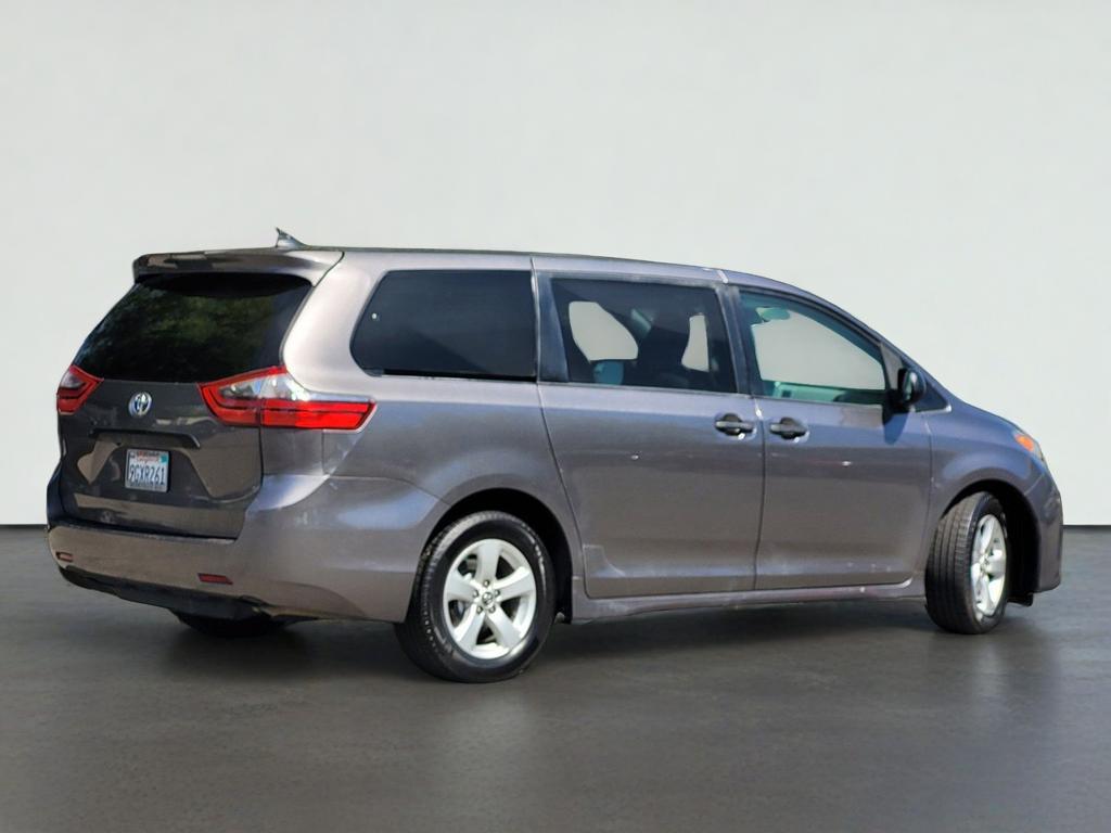 2020 Toyota SIENNA L