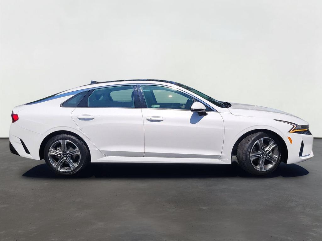 2022 Kia K5 EX